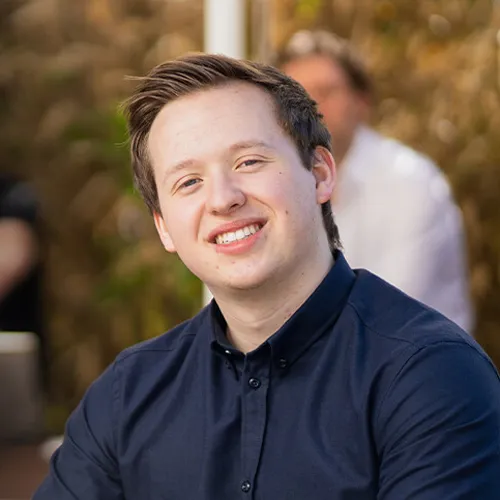 Jetzt Kontakt aufnehmen